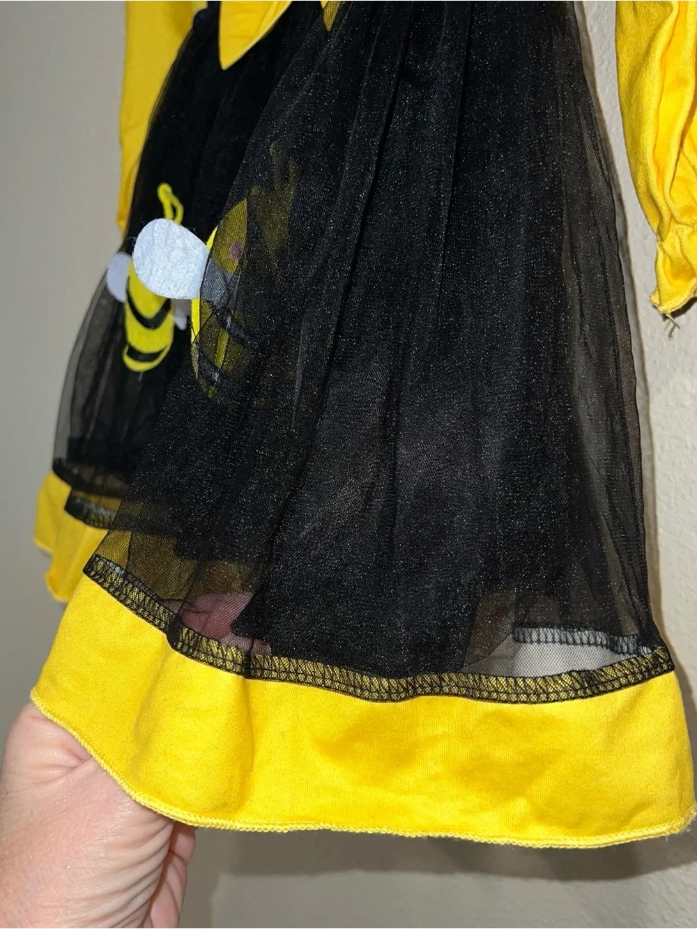 bumblebee themed toddler Halloween costume dress size 2-3 yr